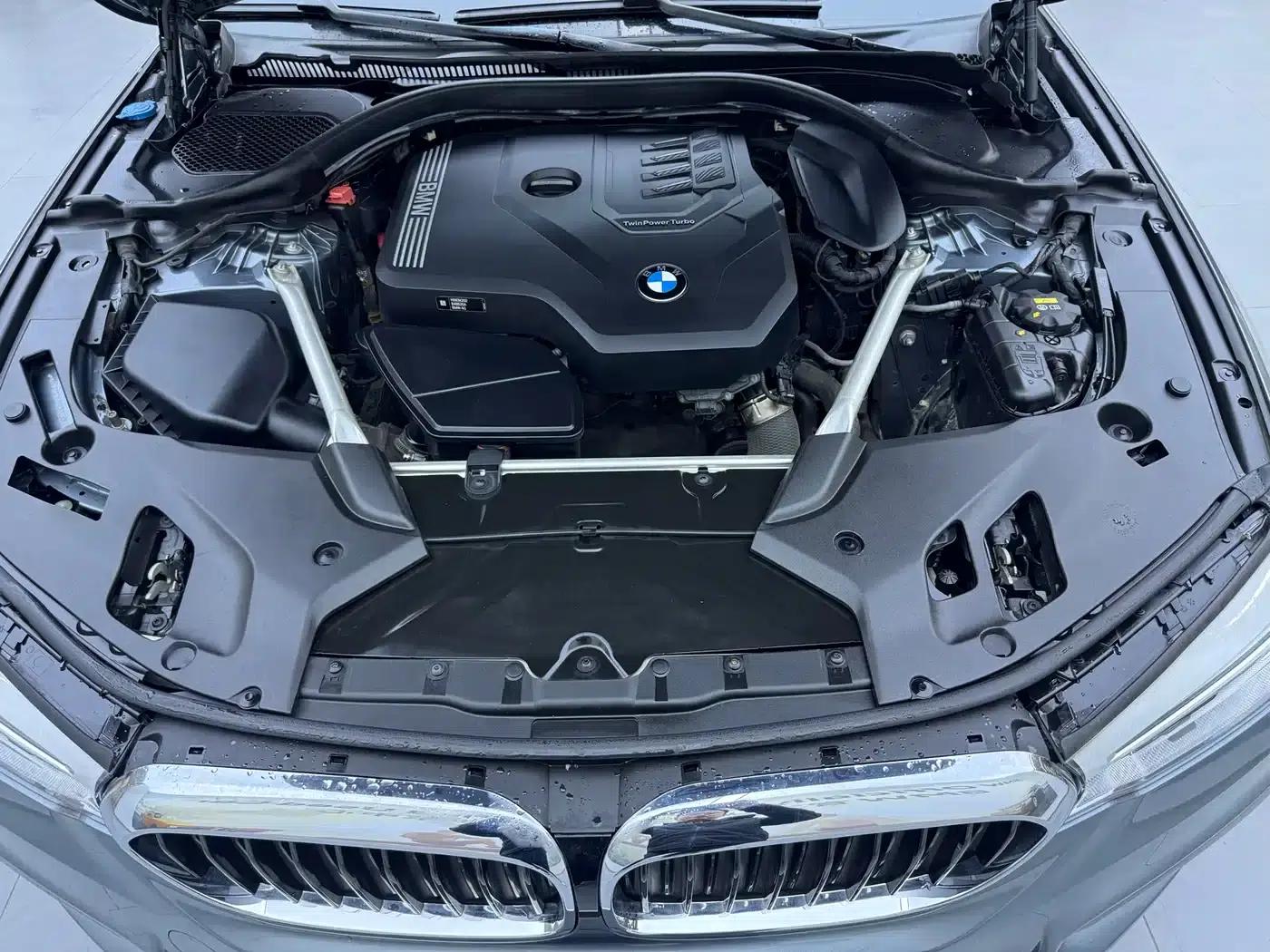 BMW 5 Series (Imported) 2020 525i M Sport Package — миниатюра 20