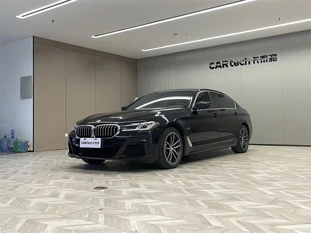 BMW 5 Series PHEV 2021 535Le M Sport Package — миниатюра 1