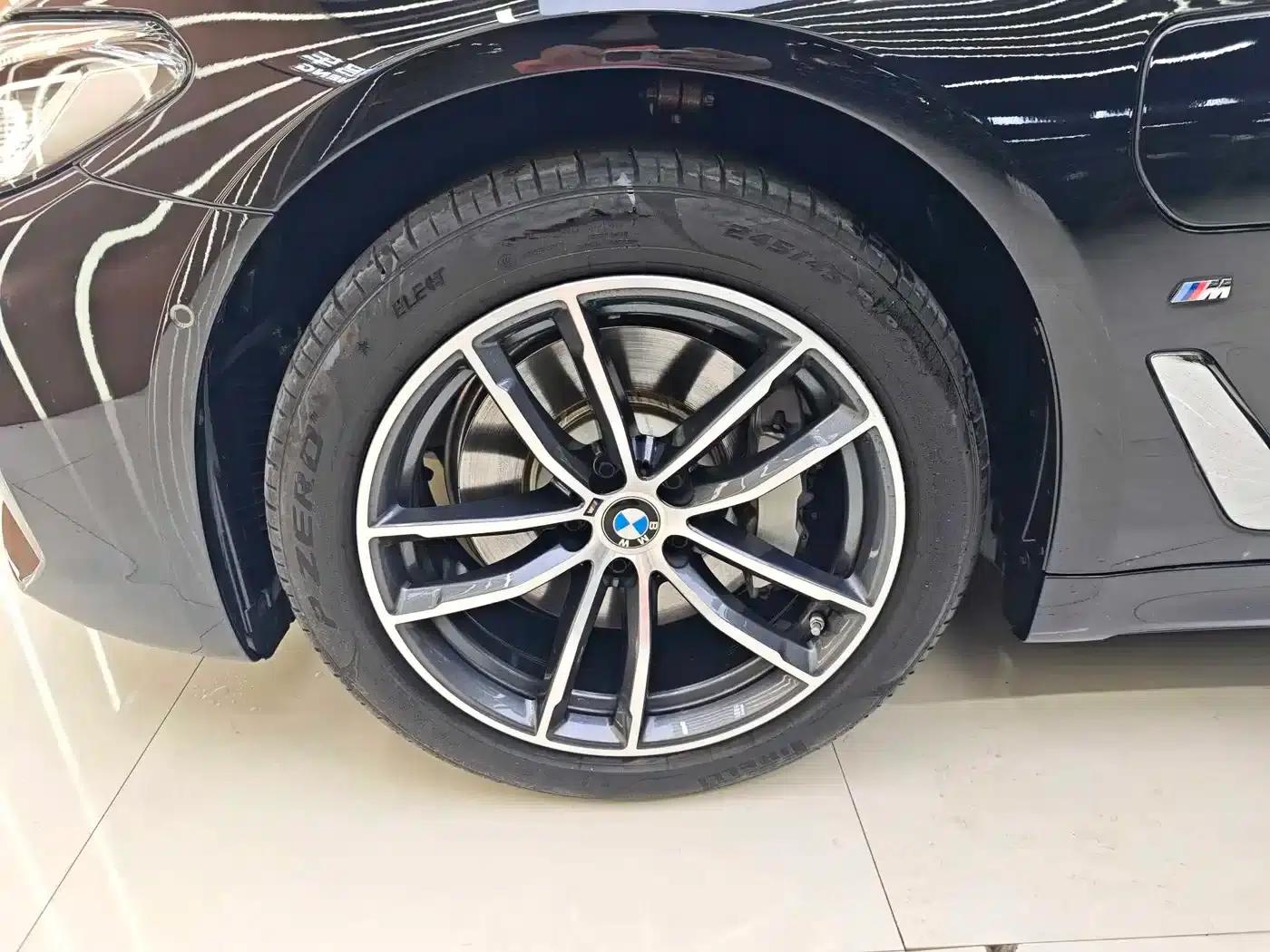 BMW 5 Series PHEV 2021 535Le Pioneer Edition M Sport Package — миниатюра 10