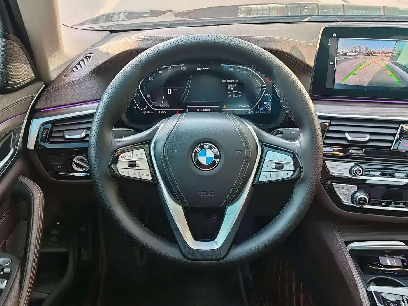 BMW 5 Series PHEV 2021 535Le Luxury Package — миниатюра 21