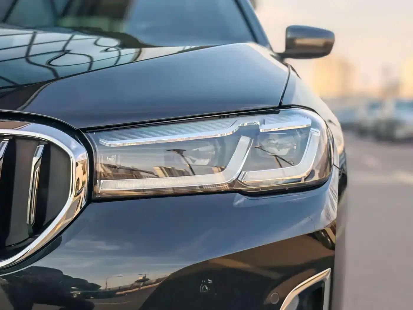 BMW 5 Series PHEV 2021 535Le Luxury Package — миниатюра 4