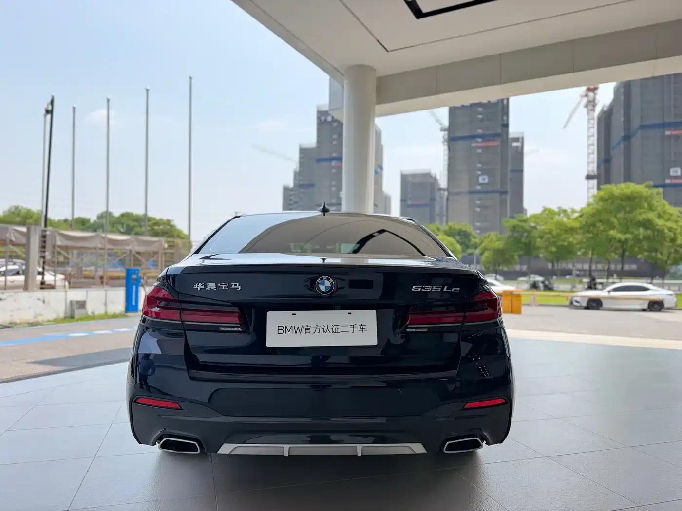 BMW 5 Series PHEV 2021 Facelift 535Le Pioneer Edition M Sport Package — миниатюра 6