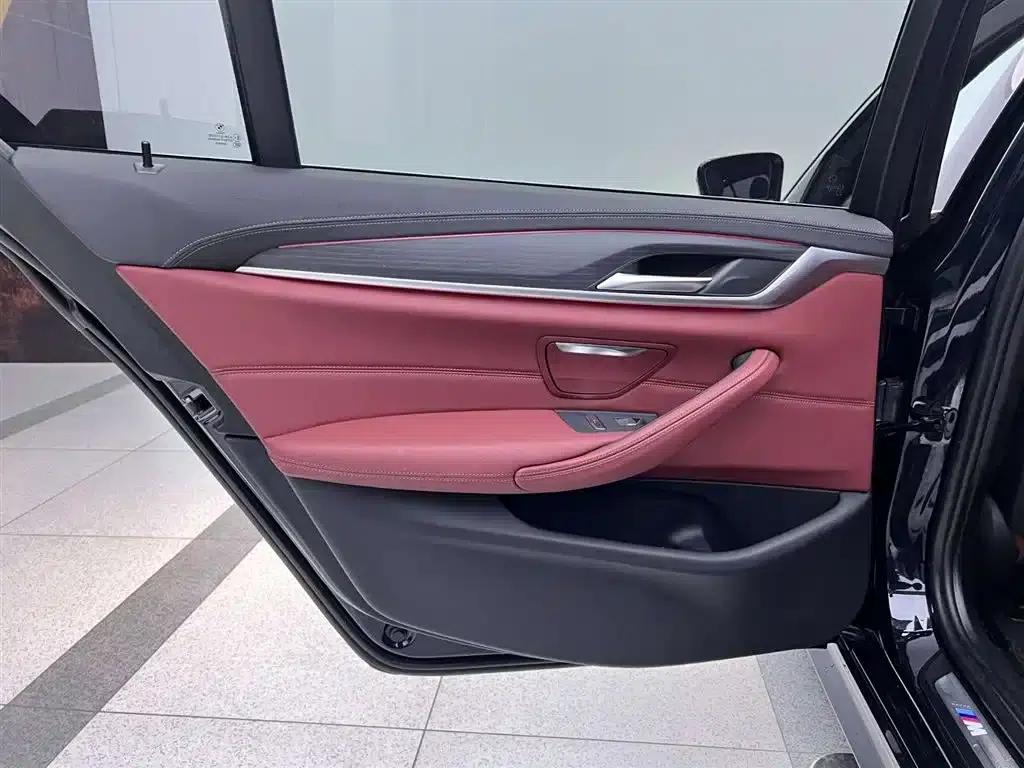 BMW 5 Series PHEV 2022 Facelift 535Le Pioneer Edition M Sport Package — миниатюра 14