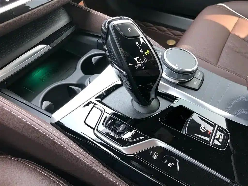 BMW 5 Series PHEV 2022 535Le M Sport Package — миниатюра 10