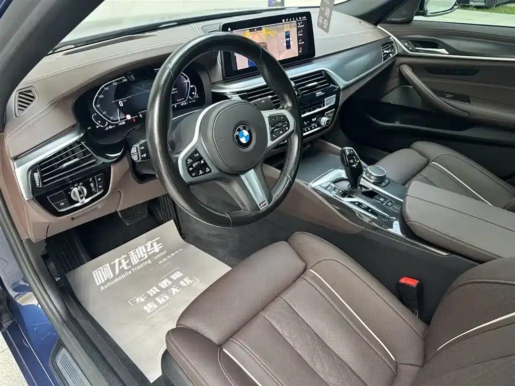 BMW 5 Series PHEV 2021 535Le Pioneer Edition M Sport Package — миниатюра 9