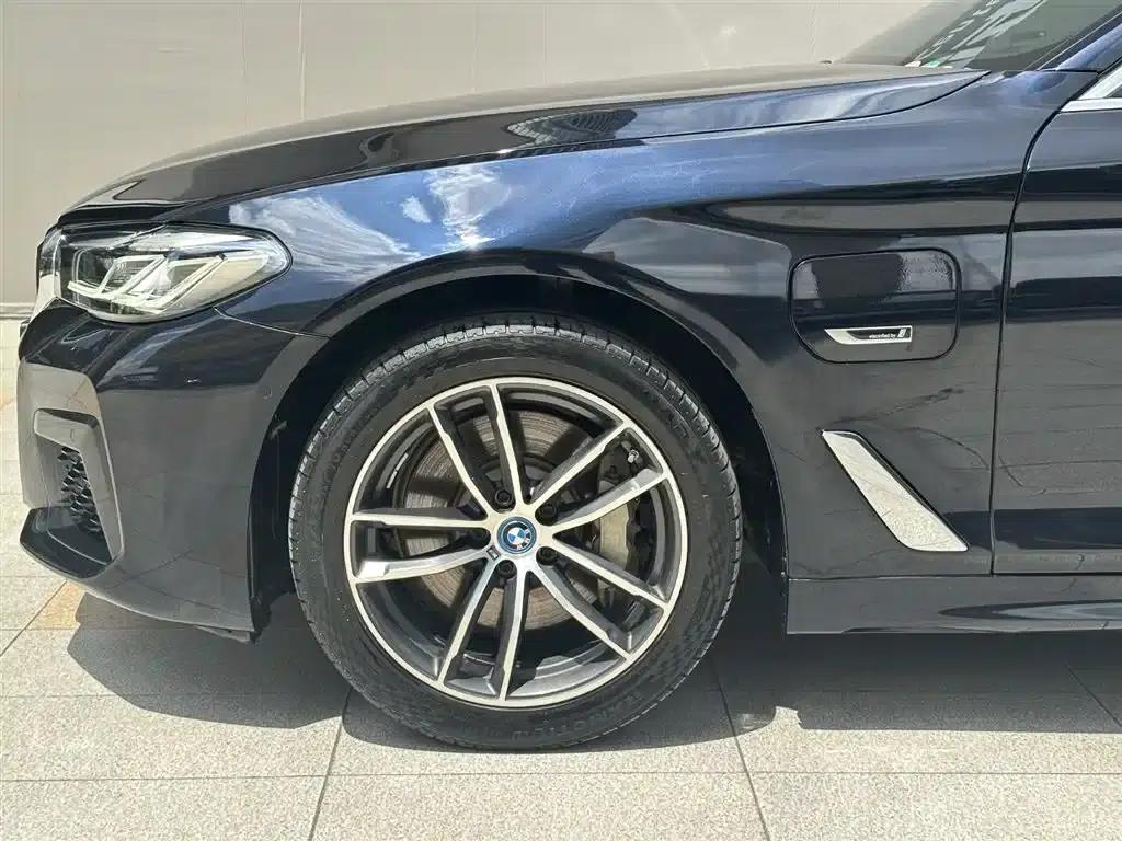 BMW 5 Series PHEV 2022 Facelift 535Le M Sport Package — миниатюра 5