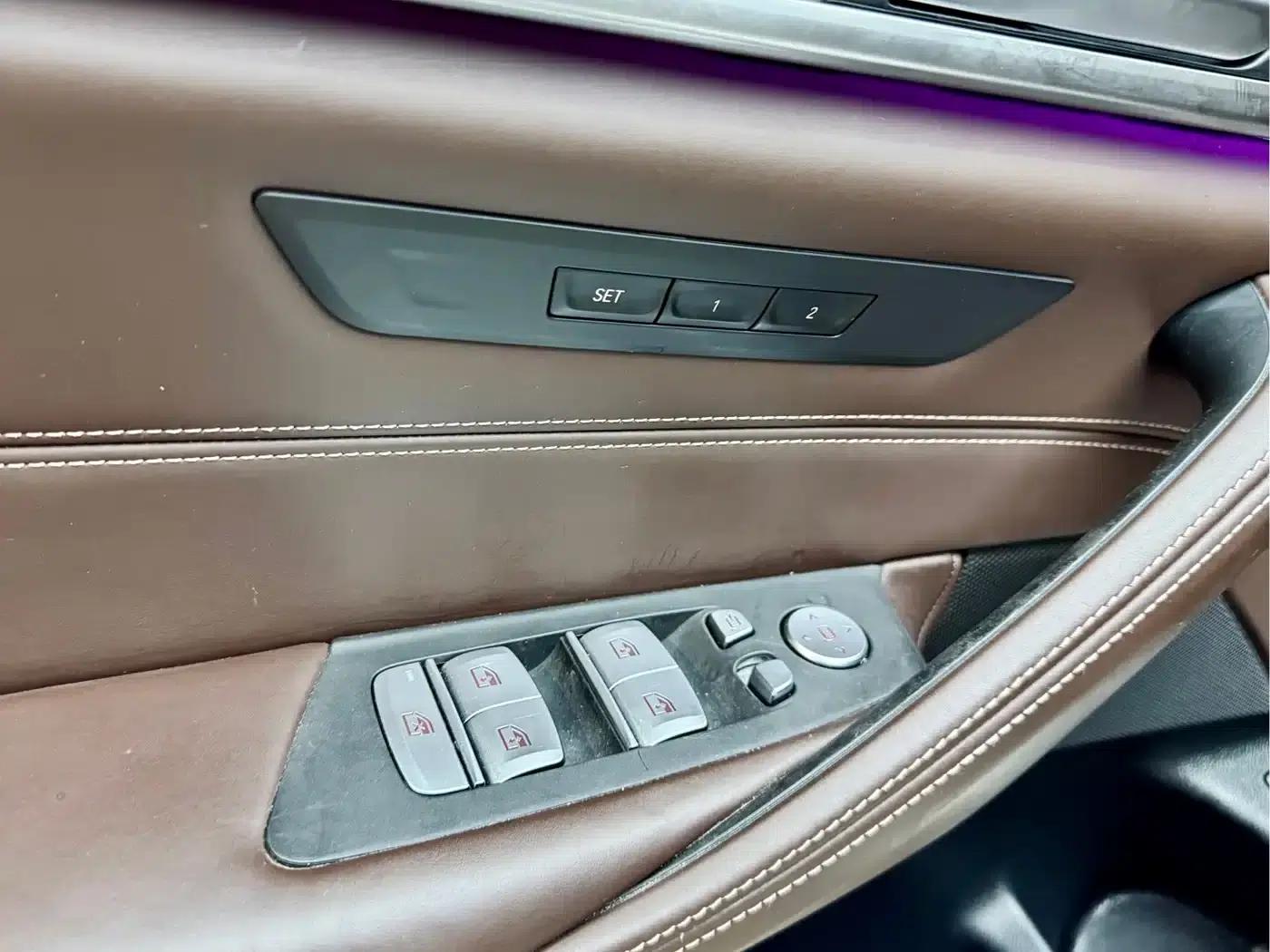 BMW 5 Series PHEV 2020 Mileage Upgrade Edition 530Le Luxury Package — миниатюра 11
