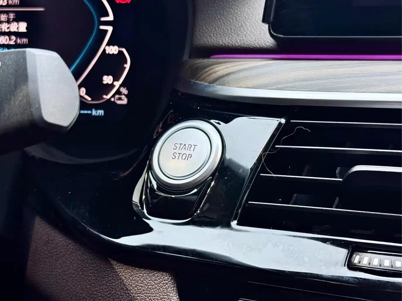 BMW 5 Series PHEV 2020 Mileage Upgrade Edition 530Le Luxury Package — миниатюра 22