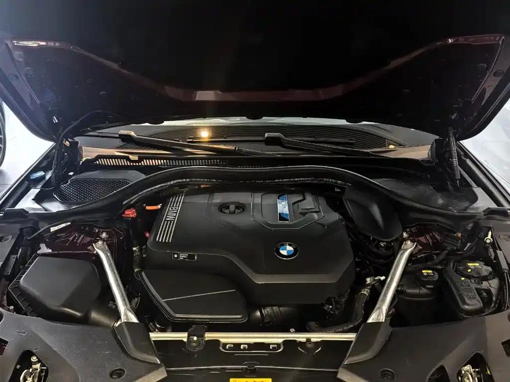 BMW 5 Series PHEV 2022 535Le M Sport Package — миниатюра 8