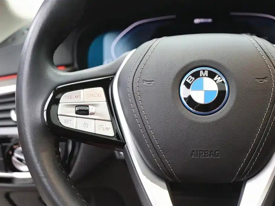 BMW 5 Series PHEV 2022 Facelift 535Le Luxury Package — миниатюра 17
