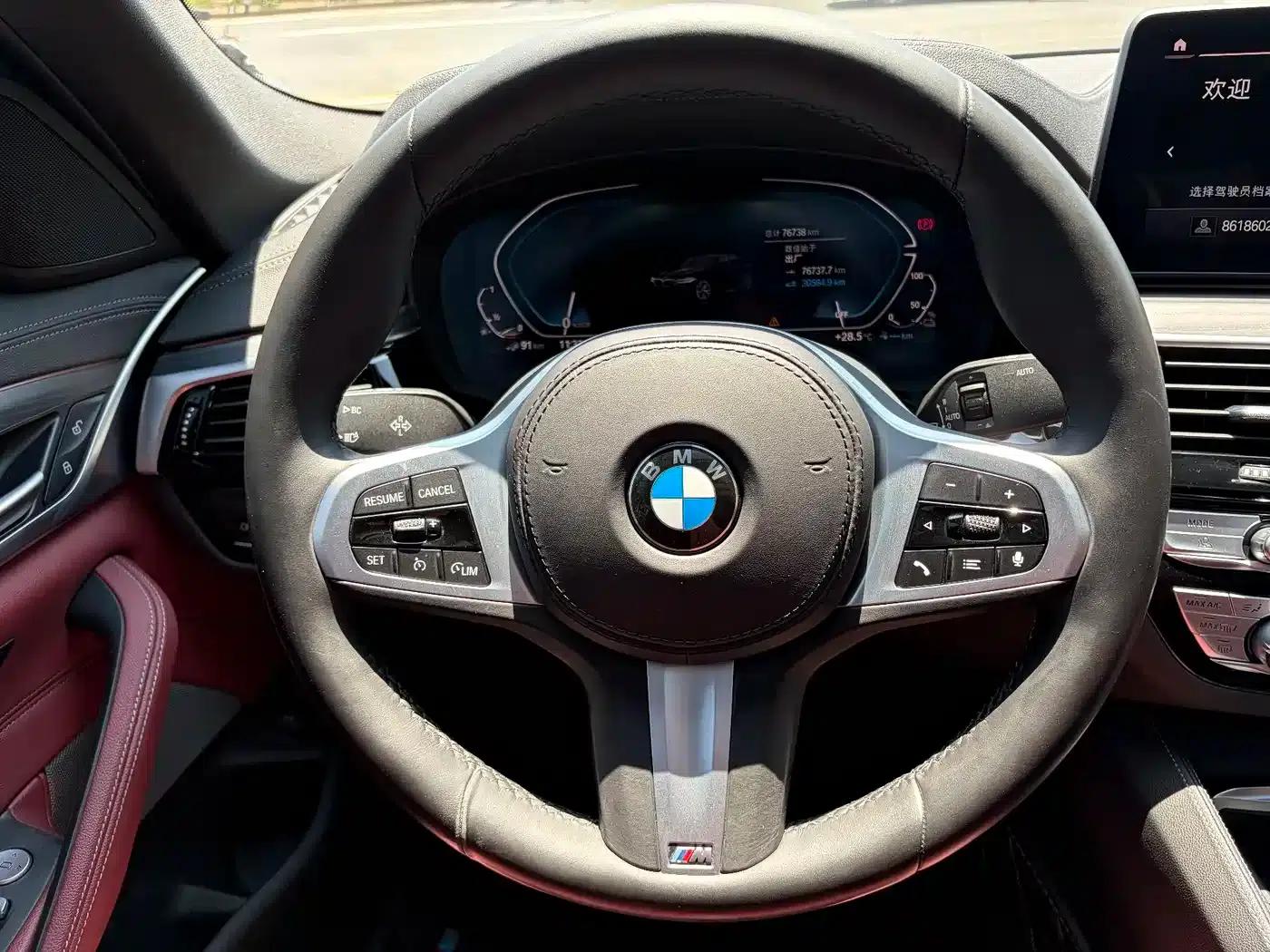BMW 5 Series PHEV 2021 Facelift 535Le M Sport Package — миниатюра 14