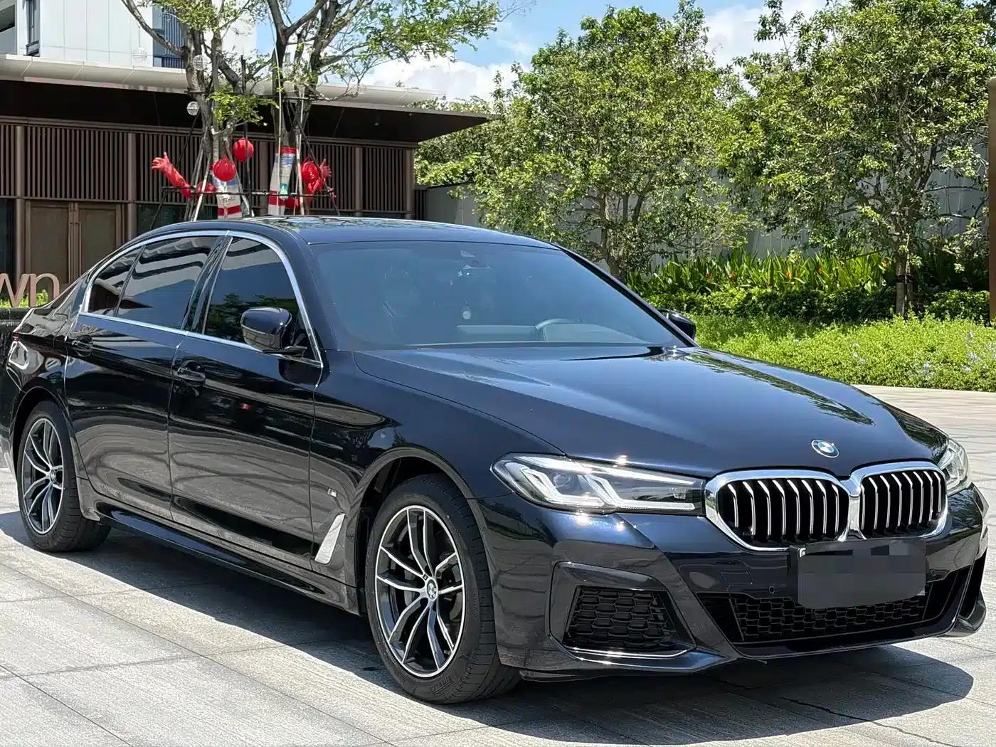 BMW 5 Series PHEV 2021 Facelift 535Le M Sport Package — миниатюра 4