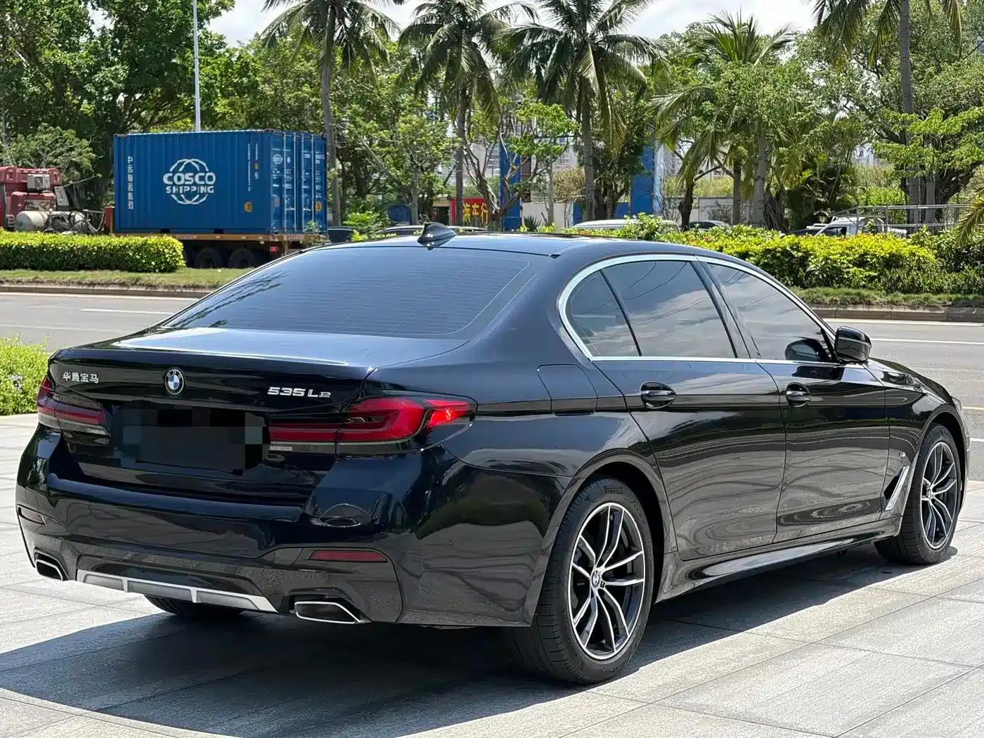 BMW 5 Series PHEV 2021 Facelift 535Le M Sport Package — миниатюра 5