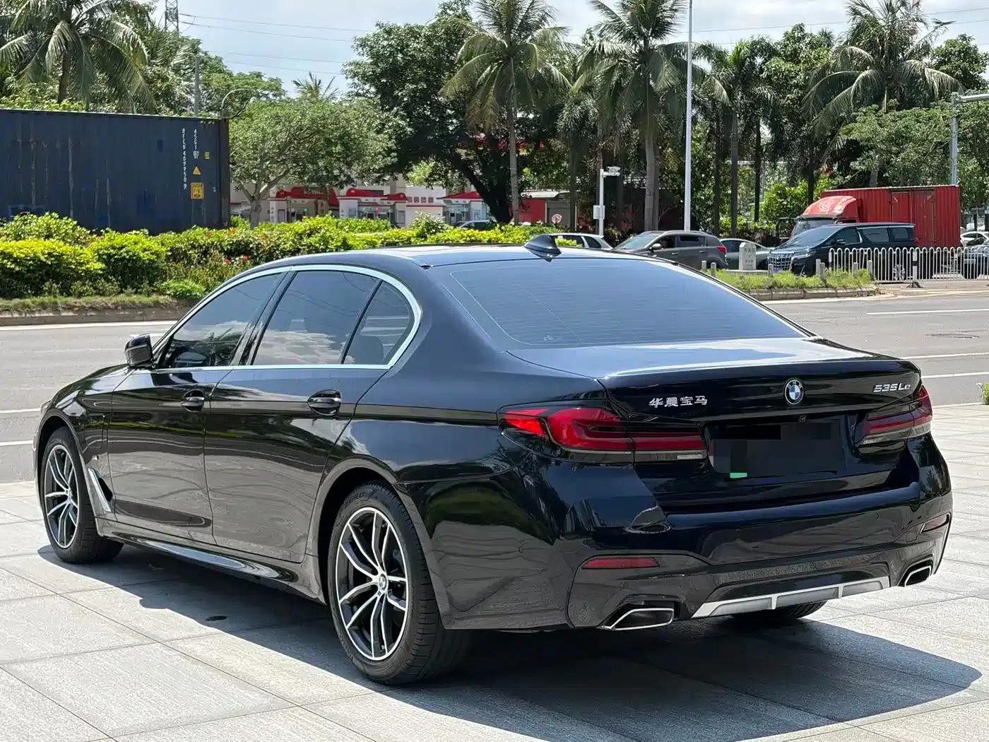 BMW 5 Series PHEV 2021 Facelift 535Le M Sport Package — миниатюра 6