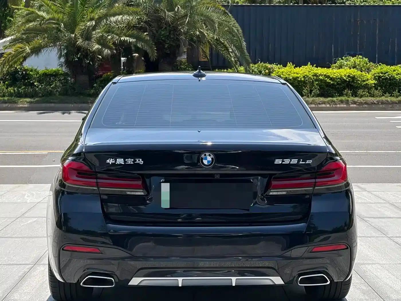 BMW 5 Series PHEV 2021 Facelift 535Le M Sport Package — миниатюра 7