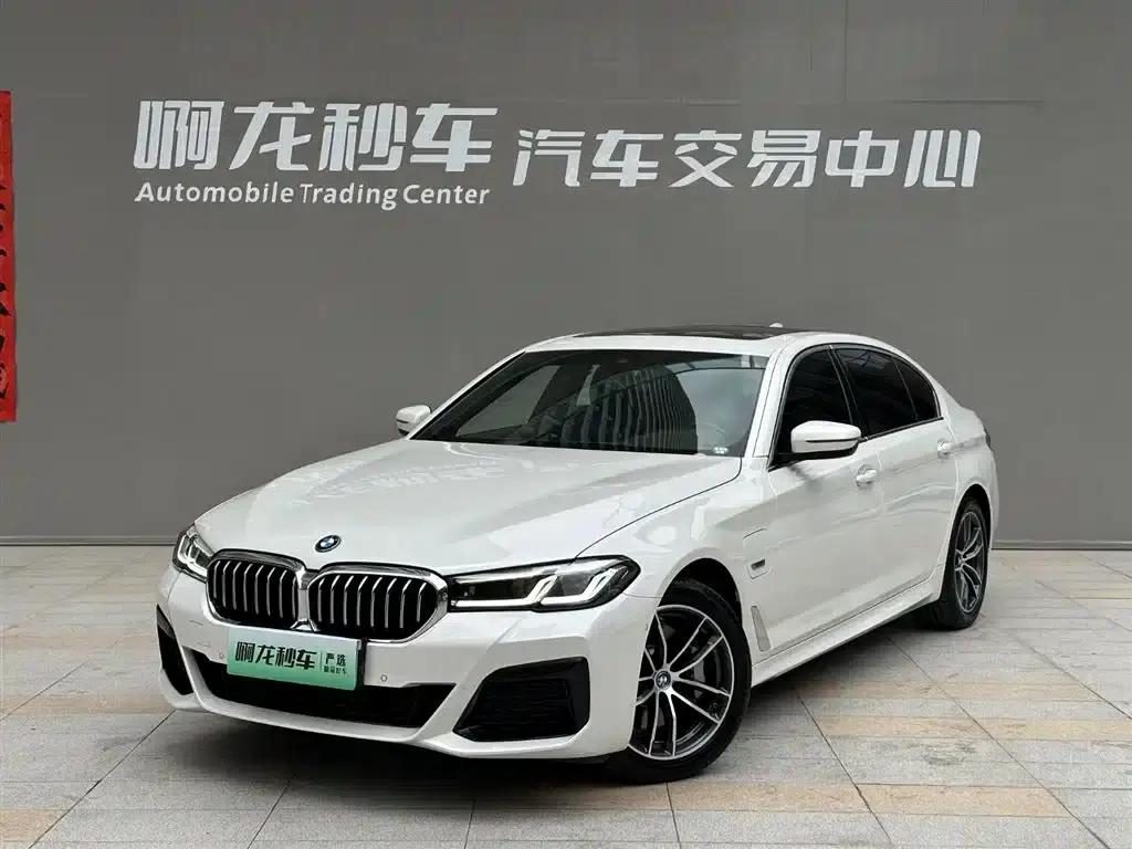 BMW 5 Series PHEV 2022 Facelift 535Le M Sport Package — миниатюра 1