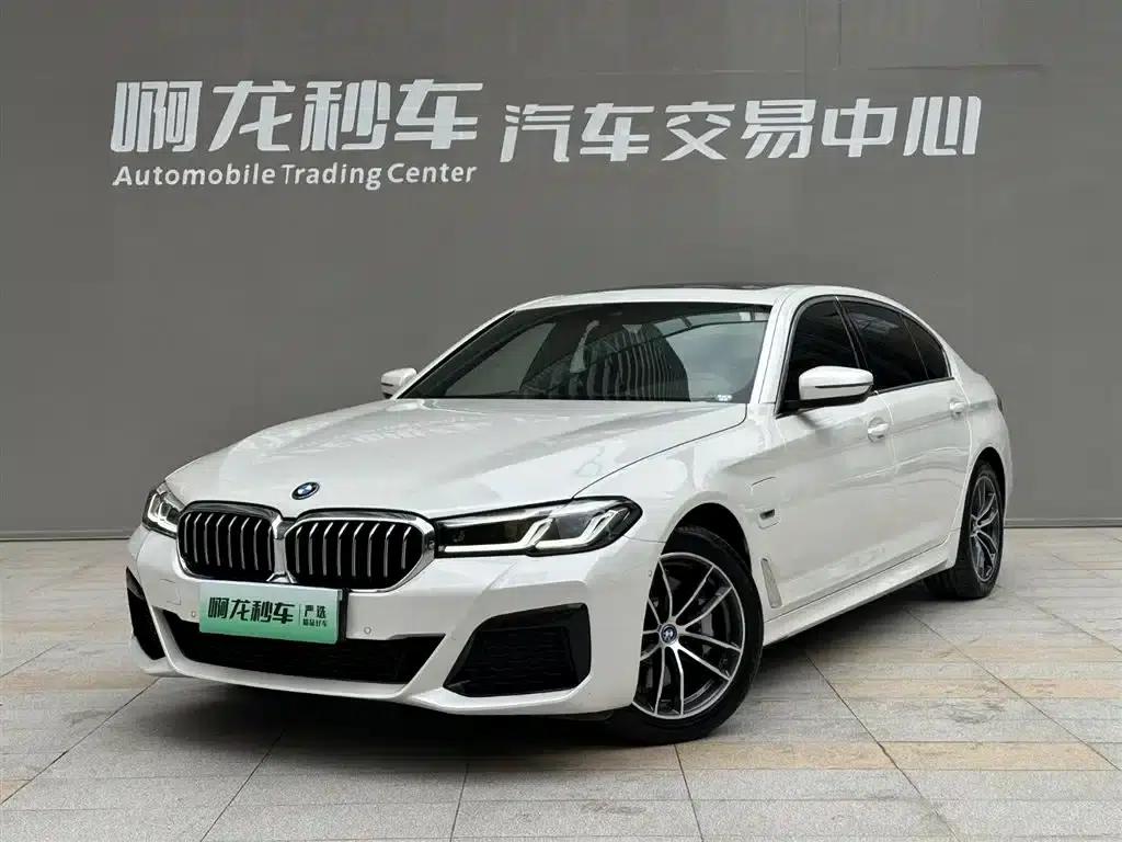 BMW 5 Series PHEV 2022 Facelift 535Le M Sport Package — миниатюра 2