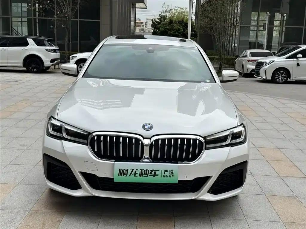 BMW 5 Series PHEV 2022 Facelift 535Le M Sport Package — миниатюра 4
