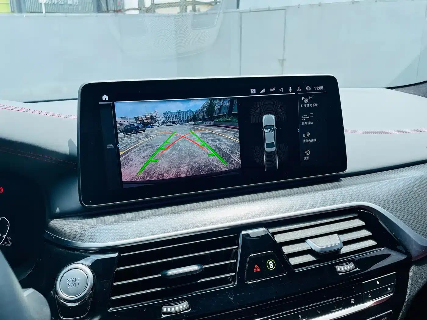 BMW 5 Series PHEV 2021 535Le Pioneer Edition M Sport Package — миниатюра 25