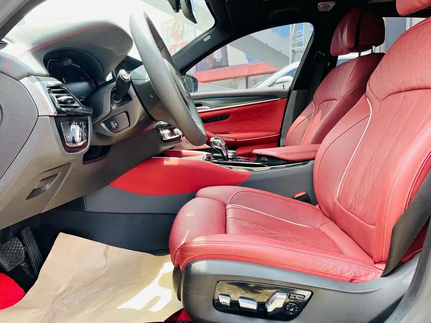 BMW 5 Series PHEV 2021 535Le Pioneer Edition M Sport Package — миниатюра 4