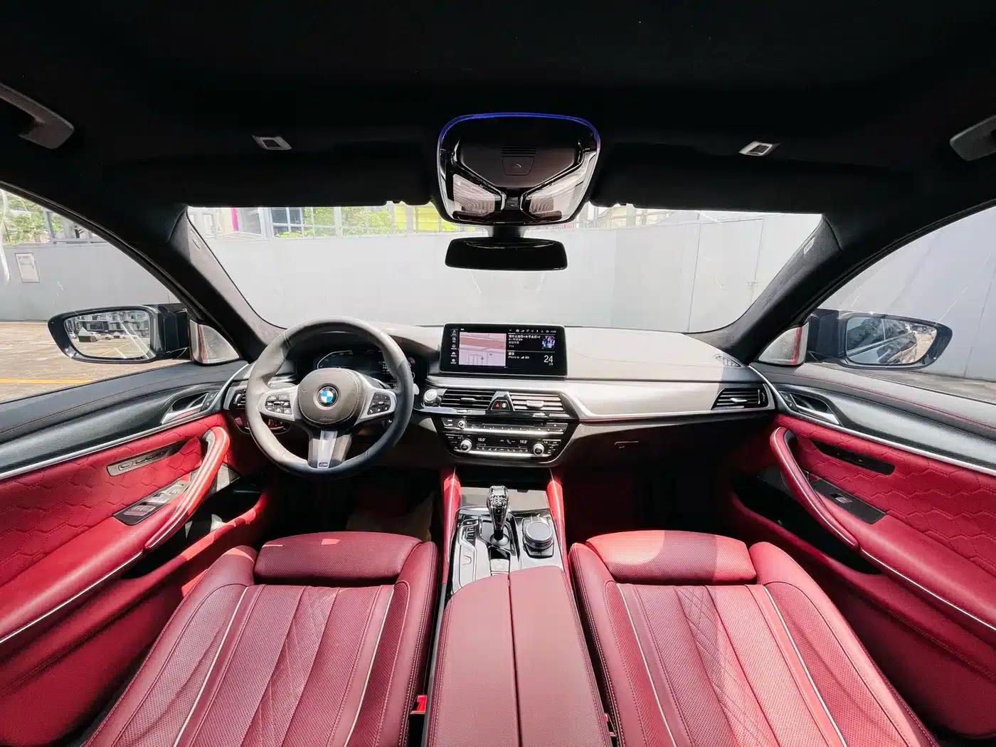 BMW 5 Series PHEV 2021 535Le Pioneer Edition M Sport Package — миниатюра 7
