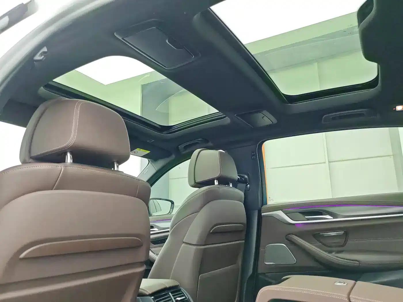 BMW 5 Series PHEV 2021 Facelift 535Le Pioneer Edition M Sport Package — миниатюра 7