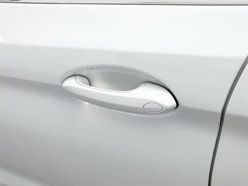BMW 5 Series PHEV 2020 Mileage Upgrade Edition 530Le Luxury Package — миниатюра 18