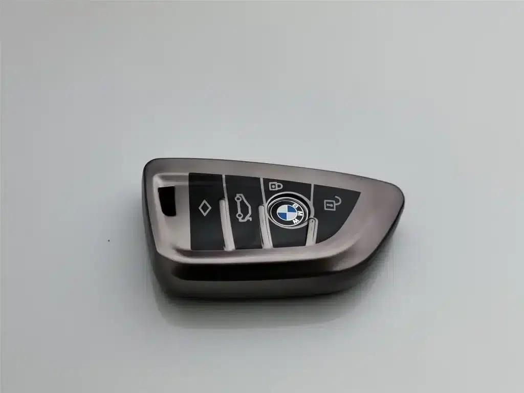 BMW 5 Series PHEV 2020 530Le Luxury Package — миниатюра 19