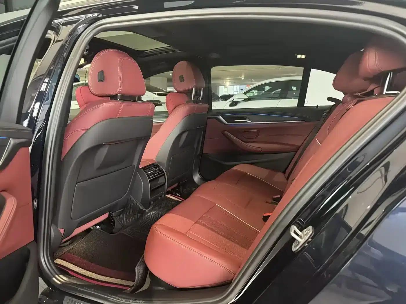 BMW 5 Series PHEV 2022 Facelift 535Le M Sport Package — миниатюра 5