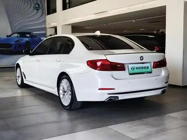 BMW 5 Series PHEV 2020 Mileage Upgrade Edition 530Le Pioneer Edition — миниатюра 5