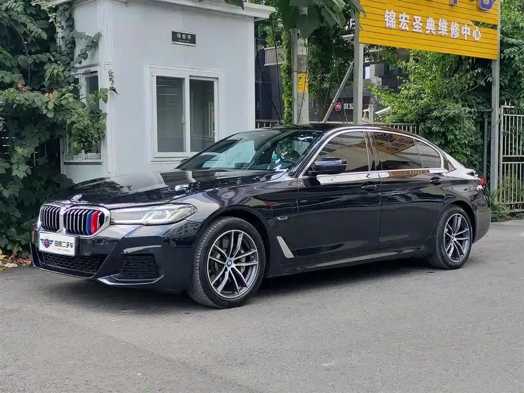BMW 5 Series PHEV 2022 535Le M Sport Package — миниатюра 1