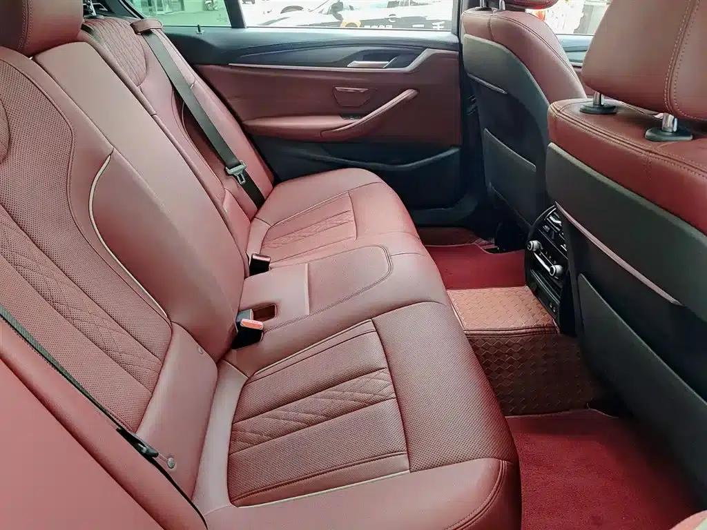 BMW 5 Series PHEV 2022 535Le M Sport Package — миниатюра 11