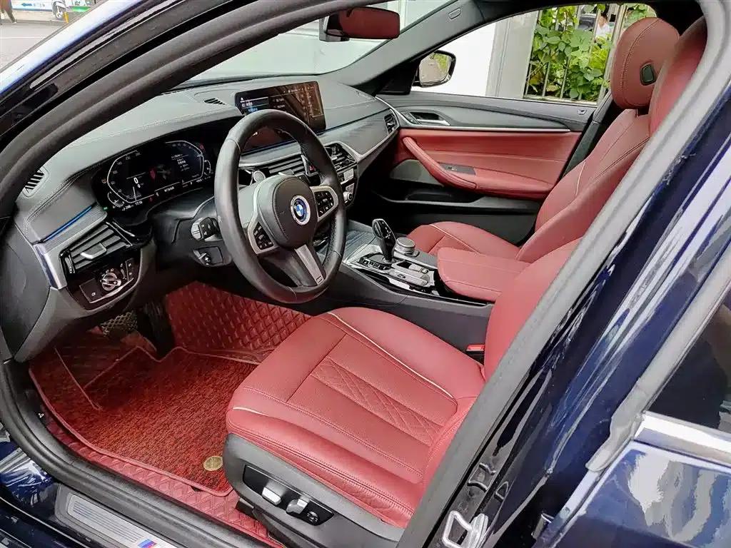 BMW 5 Series PHEV 2021 535Le M Sport Package — миниатюра 7