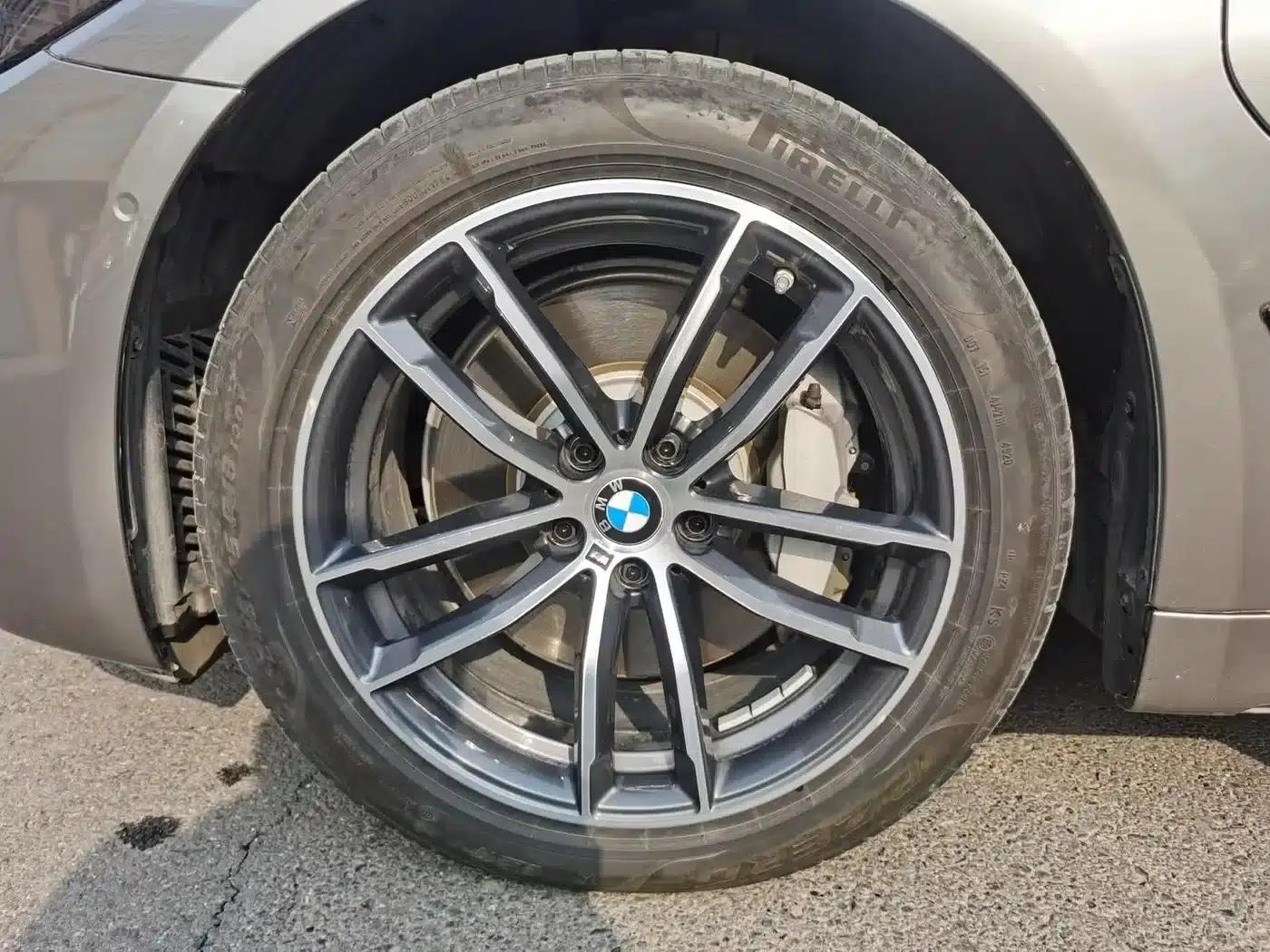 BMW 5 Series PHEV 2021 535Le M Sport Package — миниатюра 5