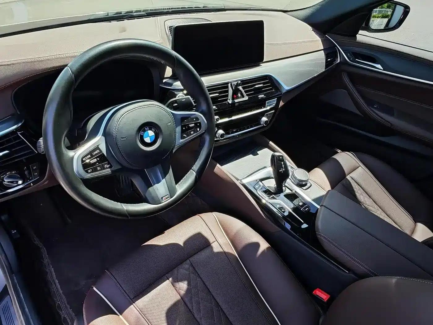 BMW 5 Series PHEV 2021 Facelift 535Le M Sport Package — миниатюра 15