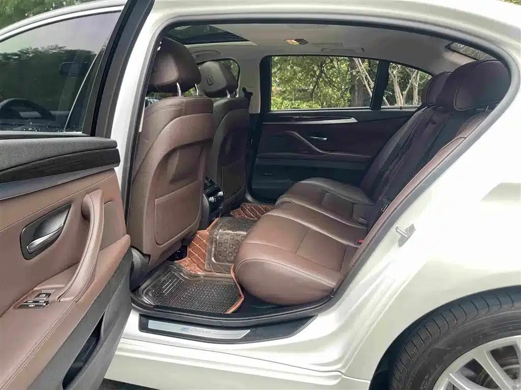 BMW 5 Series PHEV 2015 530Le — миниатюра 14