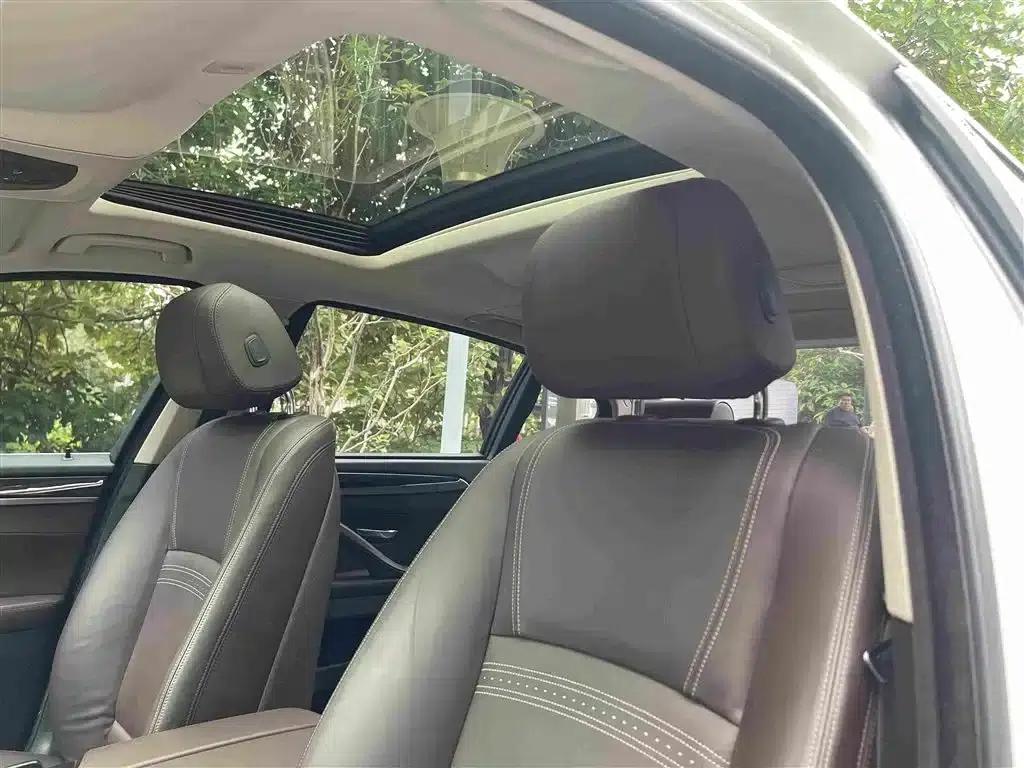 BMW 5 Series PHEV 2015 530Le — миниатюра 9