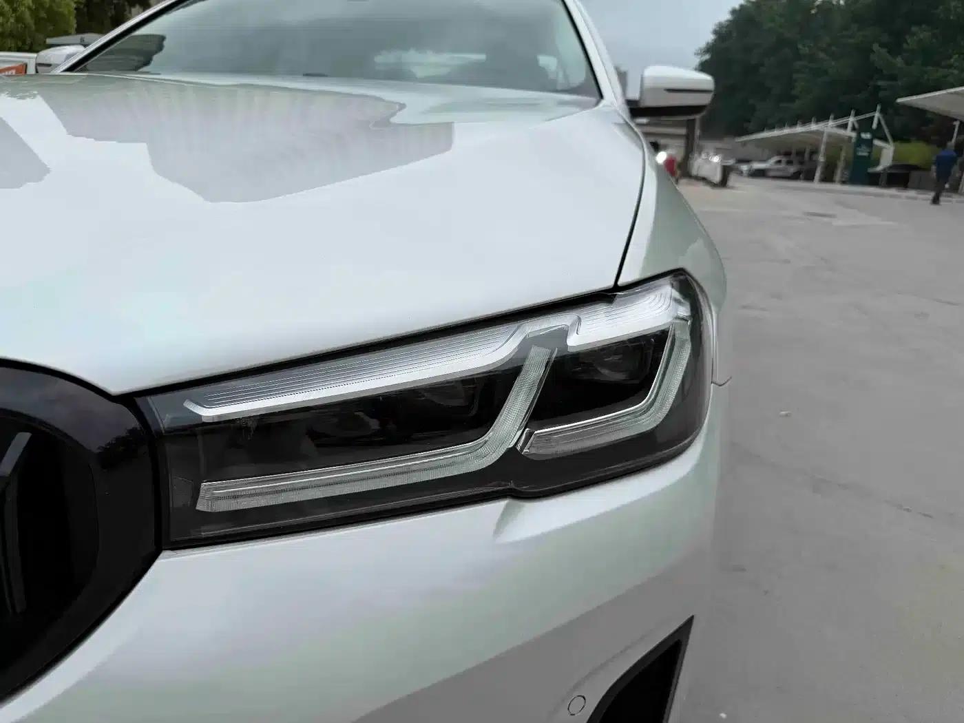 BMW 5 Series PHEV 2021 535Le Luxury Package — миниатюра 8