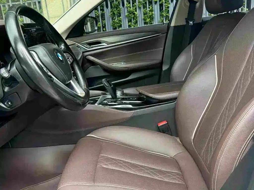 BMW 5 Series PHEV 2021 535Le Luxury Package — миниатюра 9