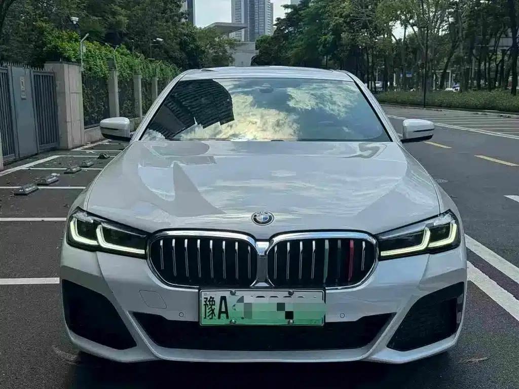 BMW 5 Series PHEV 2021 535Le M Sport Package — миниатюра 3