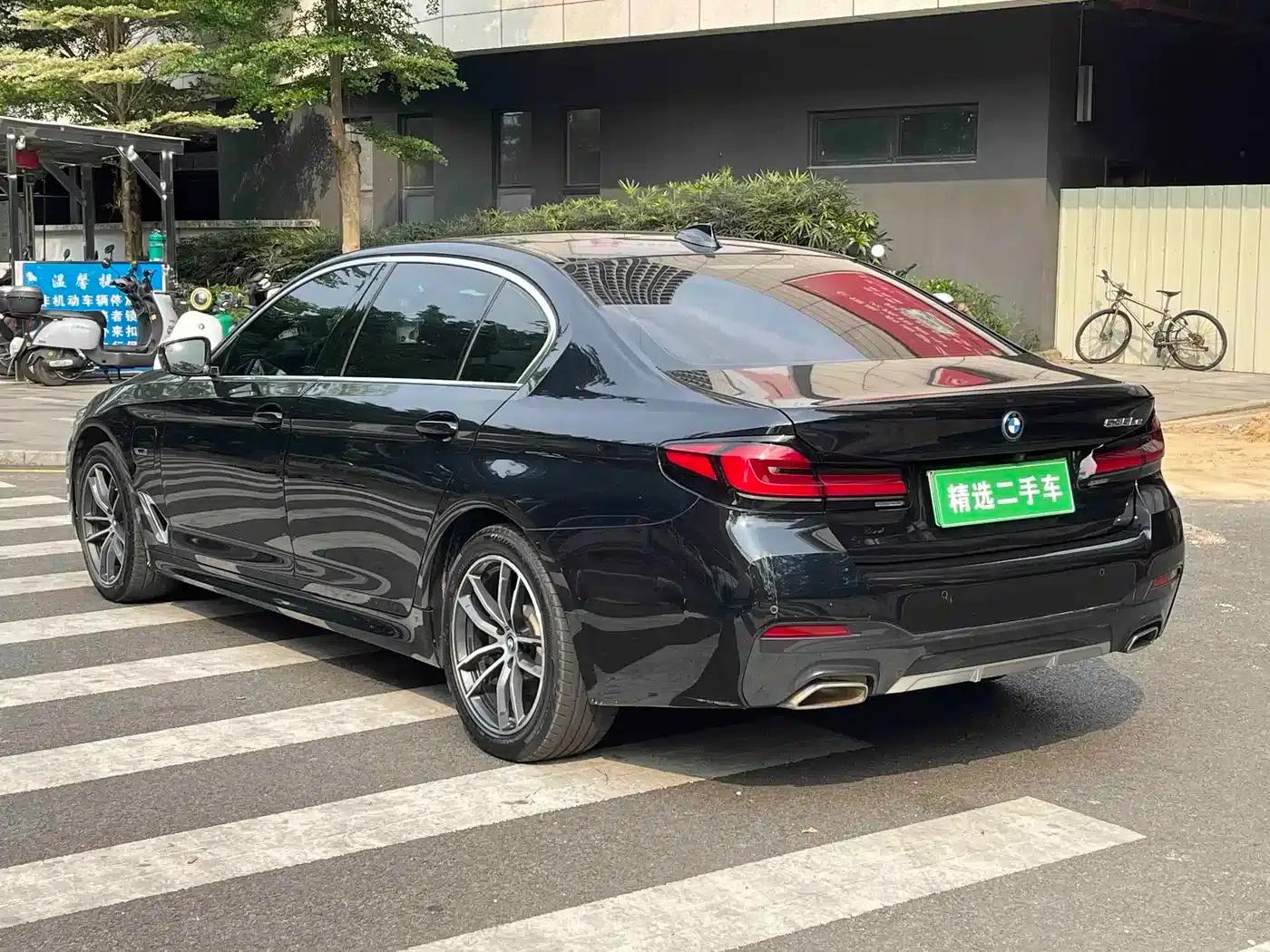 BMW 5 Series PHEV 2021 535Le M Sport Package — миниатюра 5