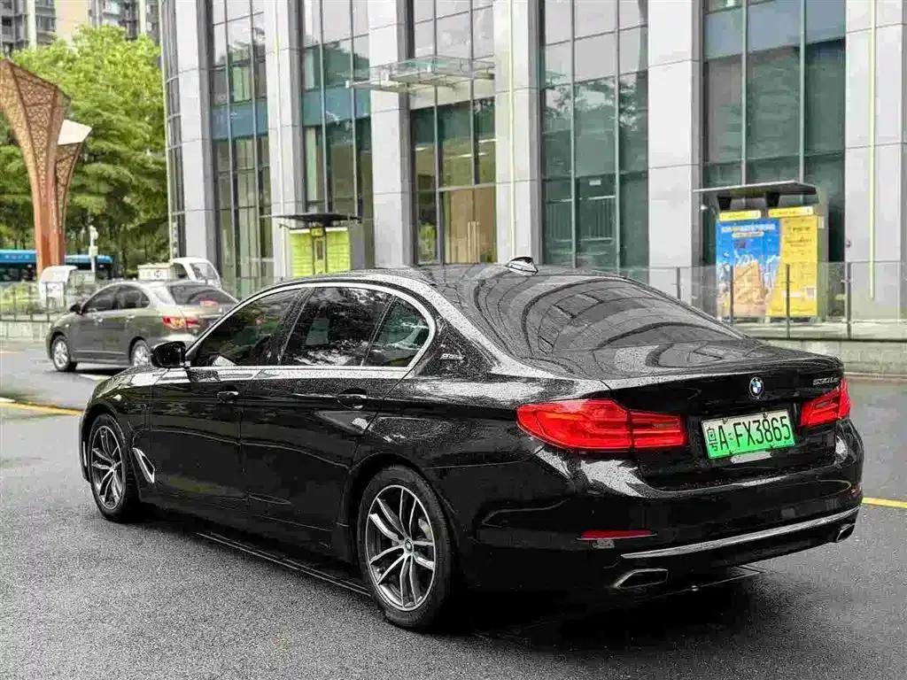 BMW 5 Series PHEV 2019 530Le Luxury Package — миниатюра 3