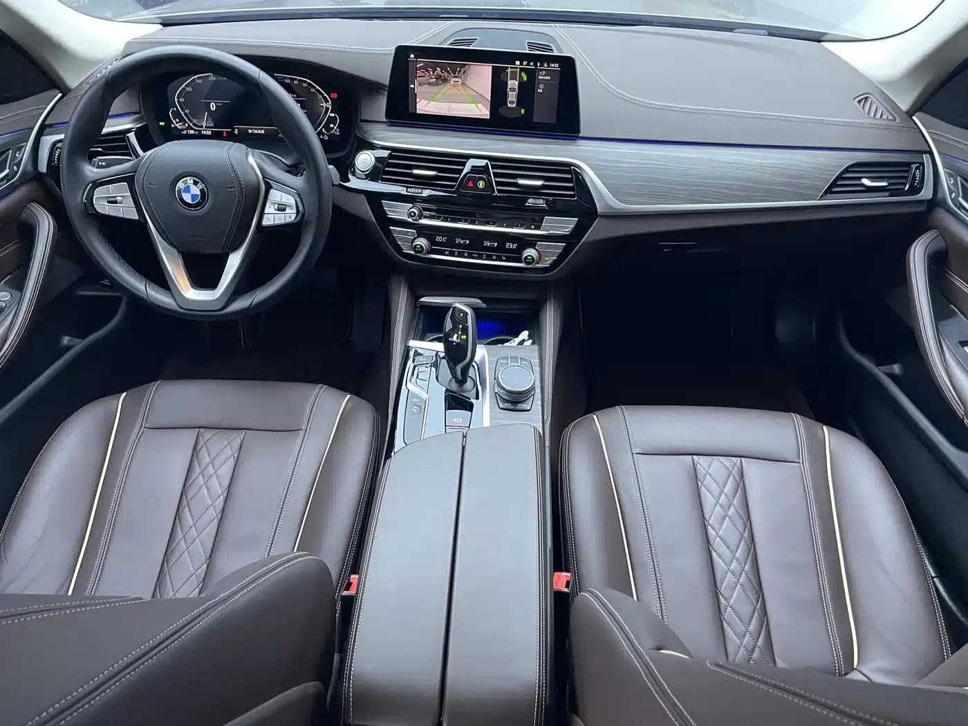 BMW 5 Series PHEV 2020 Mileage Upgrade Edition 530Le Luxury Package — миниатюра 6