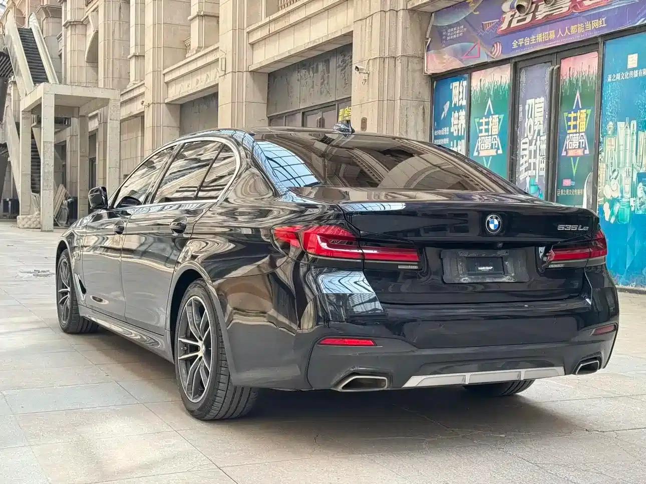 BMW 5 Series PHEV 2022 Facelift 535Le Pioneer Edition M Sport Package — миниатюра 20