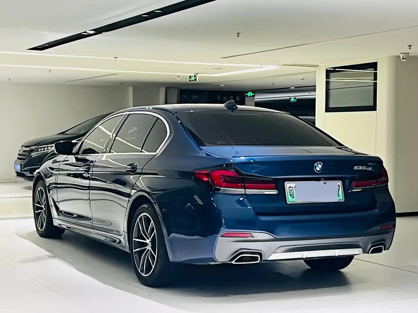 BMW 5 Series PHEV 2021 535Le Pioneer Edition M Sport Package — миниатюра 12