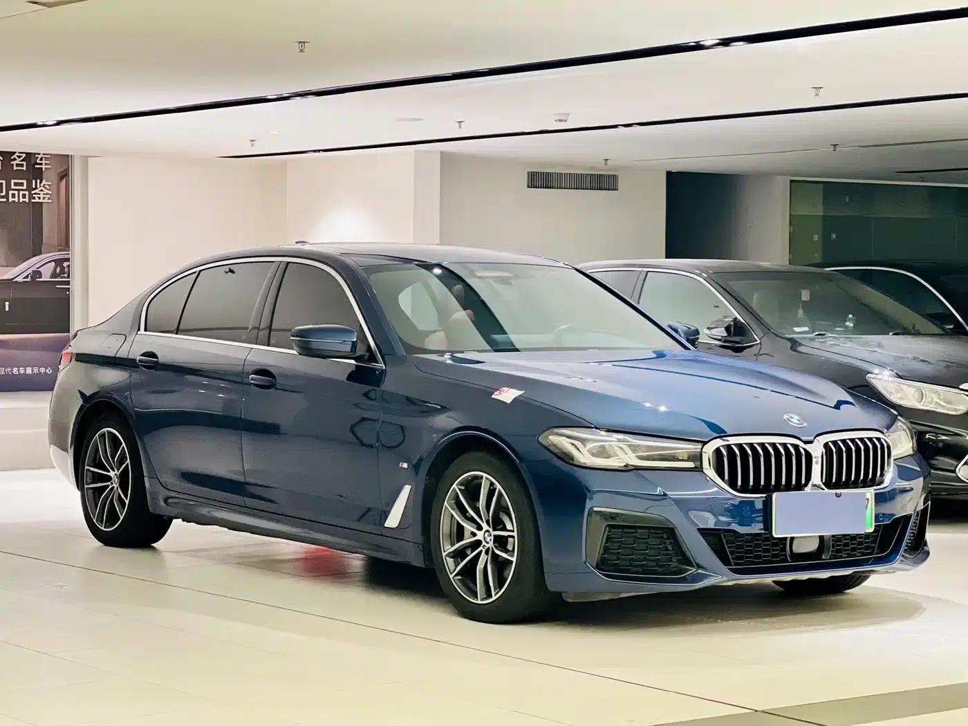 BMW 5 Series PHEV 2021 535Le Pioneer Edition M Sport Package — миниатюра 3