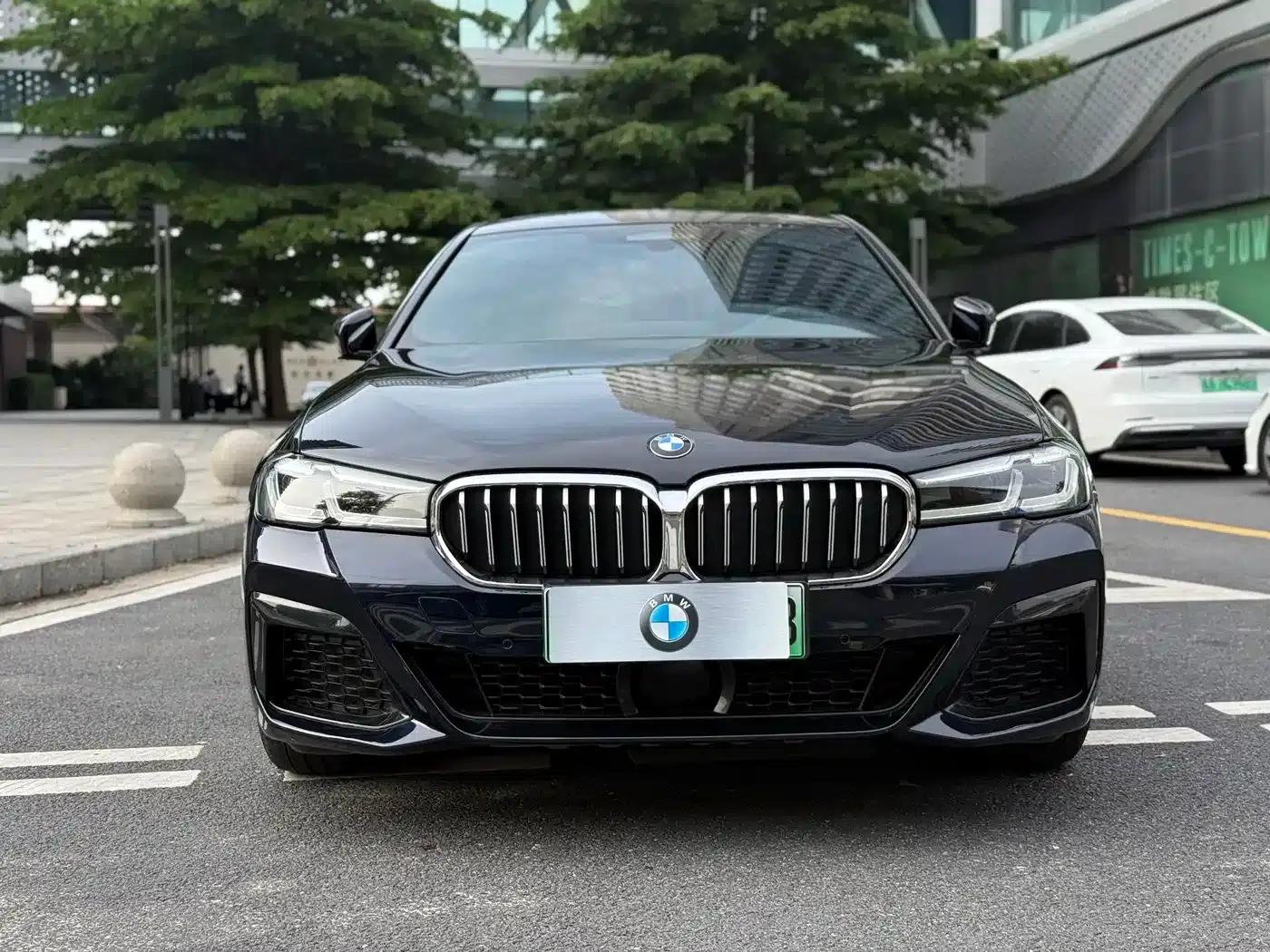 BMW 5 Series PHEV 2021 535Le Pioneer Edition M Sport Package — миниатюра 2