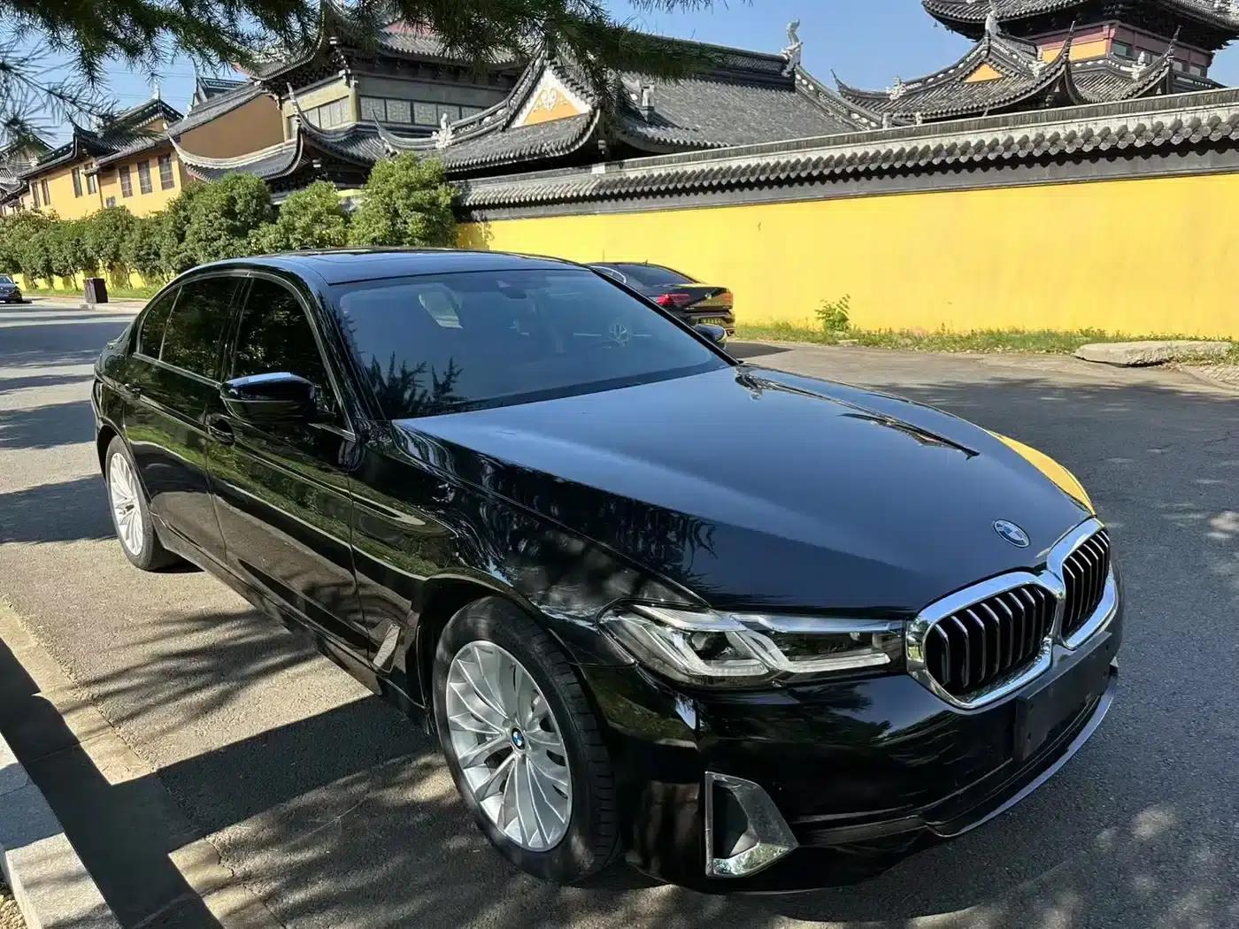 BMW 5 Series PHEV 2021 535Le M Sport Package — миниатюра 3