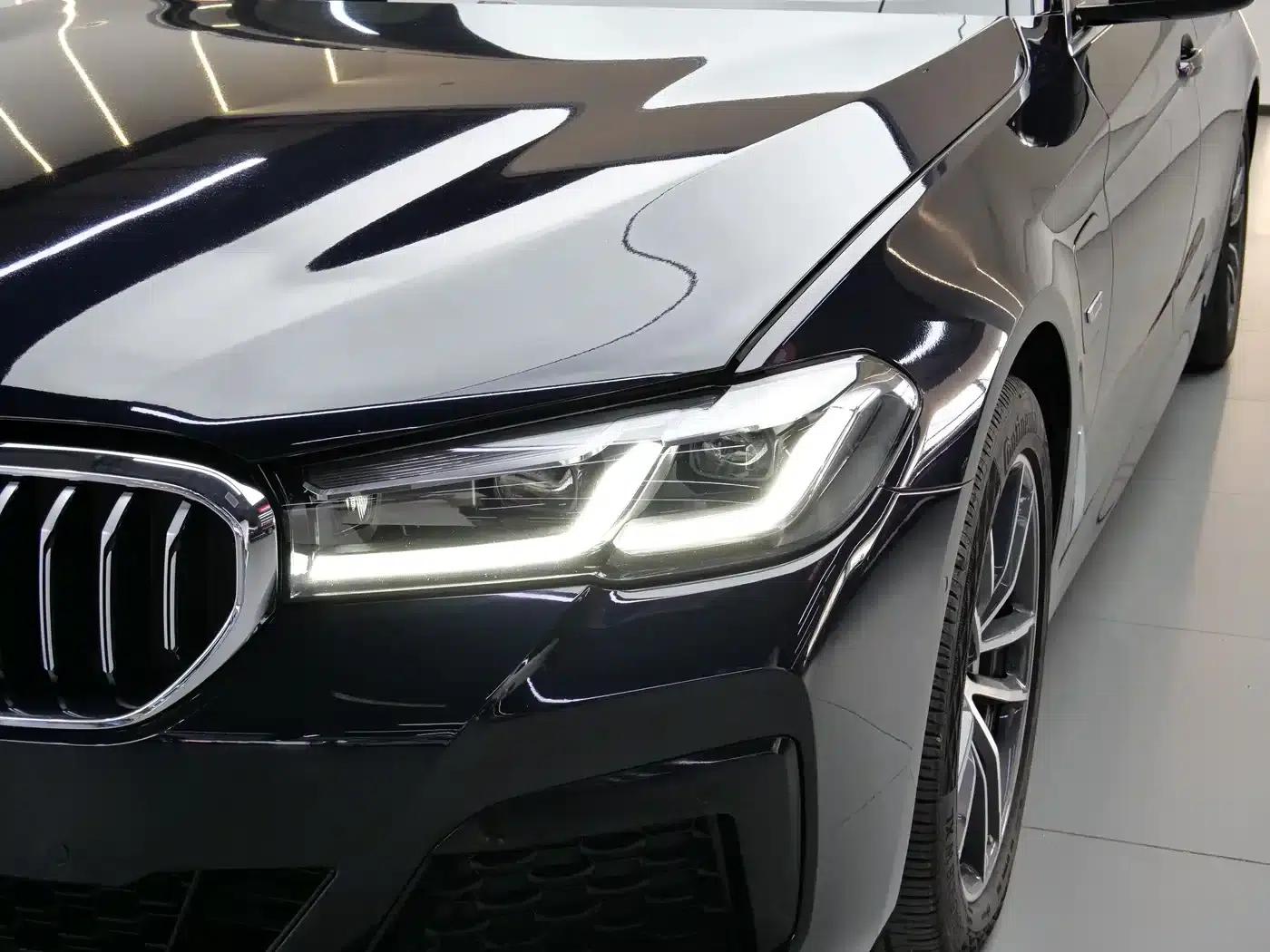 BMW 5 Series PHEV 2022 535Le M Sport Package — миниатюра 25