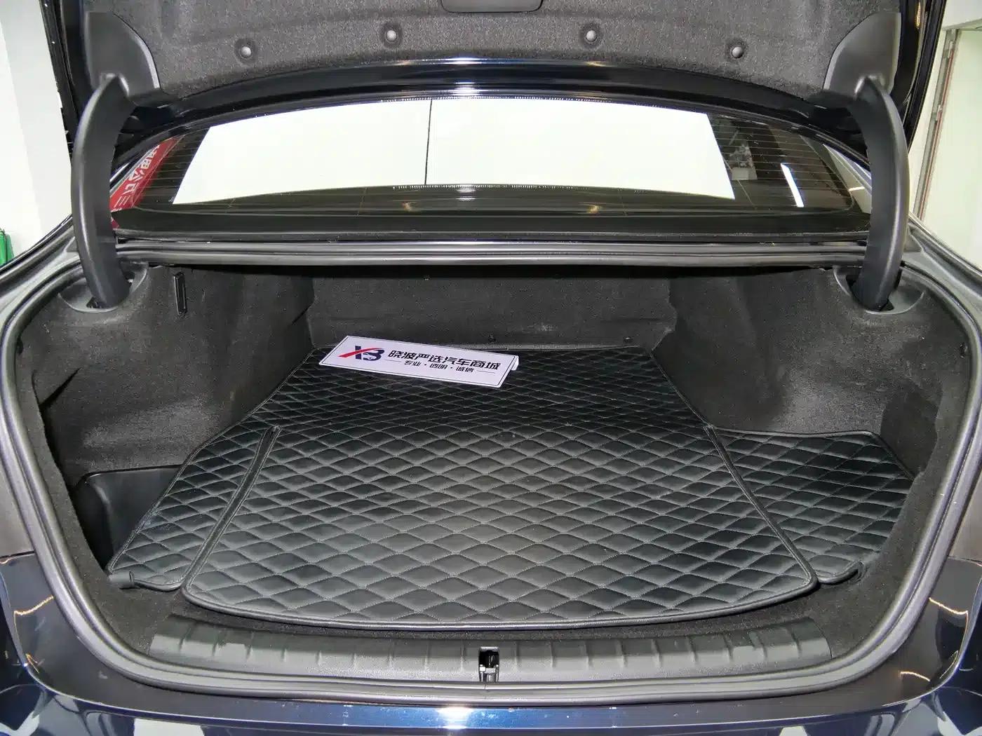 BMW 5 Series PHEV 2022 535Le M Sport Package — миниатюра 26